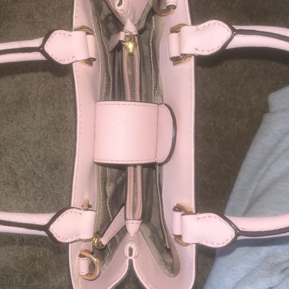 Baby Pink Michael Kors Purse - Picture 7 of 10